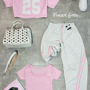 Completo pantalone+maglia crop pink .